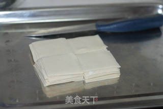 糖水馄饨的做法步骤:2