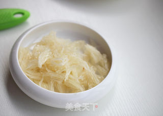 枇杷柚子百合饮的做法步骤:4