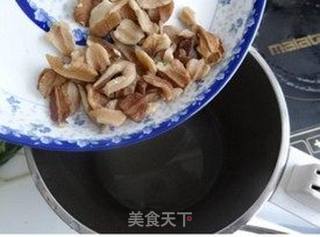 益智养脑,补血养颜的料理,简单做——核桃红枣米糊的做法步骤:2