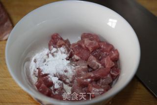 【皮蛋瘦肉粥】的做法步骤:3
