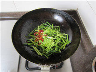 牛肉炒蒜薹的做法步骤:10