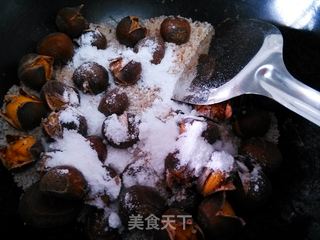 糖炒栗子的做法步骤:6