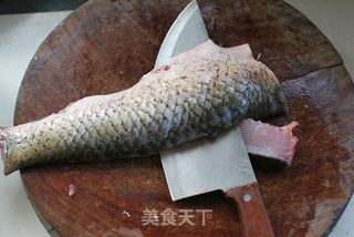 我家妈妈爱吃的【私家炝锅鱼】12图解蝴蝶鱼片的片法的做法步骤:3