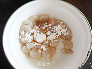 滑蛋虾仁的做法步骤:2