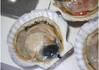 简单做法,模样精致,营养丰富的——浓汤扇贝意面的做法步骤:2