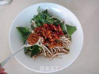 水豆豉拌折耳根的做法步骤：7