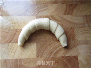 金牛角面包的做法步骤:11