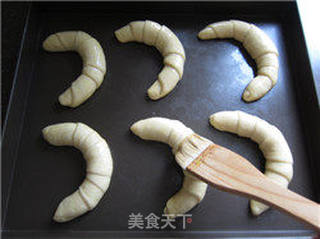 金牛角面包的做法步骤:14