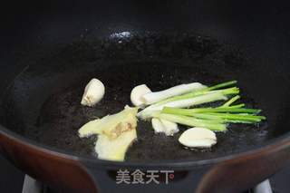 红烧黄骨鱼的做法步骤:4