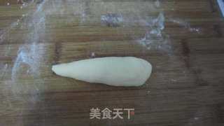 经典面包怎么“卷”？黄油卷面包的做法步骤：6