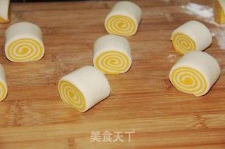 双色馒头卷的做法步骤：10