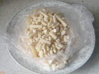 通草炖鸡的做法步骤:2