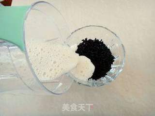 香蕉黑米露的做法步骤:6