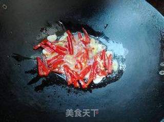 米饭的杀手——泡椒炒豆芽的做法步骤:4
