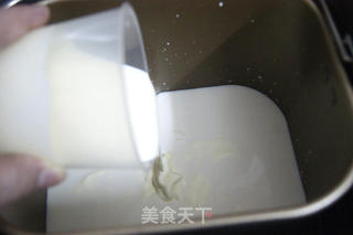 一招解决自制酸奶过酸的难题——自制不酸牙酸奶的做法步骤:2