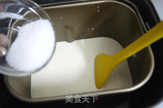 一招解决自制酸奶过酸的难题——自制不酸牙酸奶的做法步骤:3