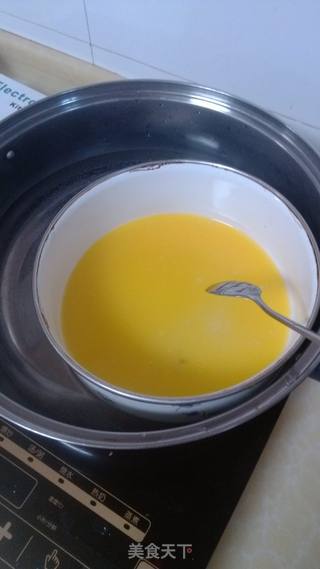 芒果果冻and牛奶蜜豆布丁。的做法步骤:5