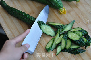 麻辣腌黄瓜的做法步骤:2