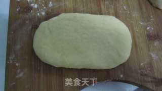 美味的早餐--芝麻奶香小餐包的做法步骤：5