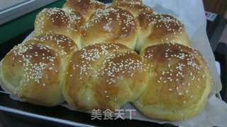 美味的早餐--芝麻奶香小餐包的做法步骤：10
