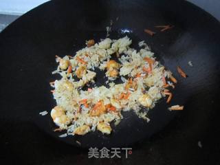 虾仁炒饭的做法步骤：6