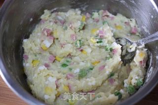 【缤纷薯球】——非常受小朋友喜爱的零食的做法步骤：15