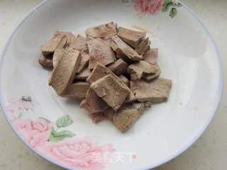 猪肝日本豆腐汤的做法步骤:3
