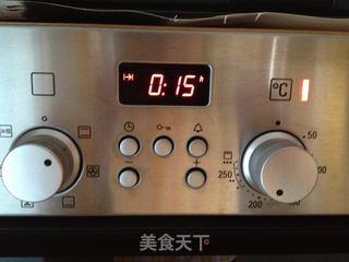 简单易做的比萨的做法步骤:4