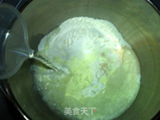 奶酪培根麦穗面包的做法步骤:2