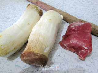 肉片杏鲍菇炒山药的做法步骤：1