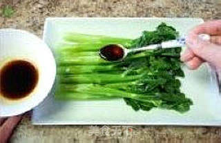 -素食主义------▷白灼芥兰◁的做法步骤:6
