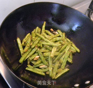 揽菜肉丝炒扁豆的做法步骤：5