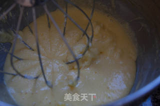 香蕉蛋糕的做法步骤:2