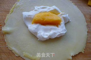芒果班戟的做法步骤:10