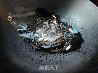 大头菜炒金针菇的做法步骤:4