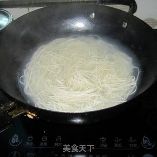 蛋丁白菜面的做法步骤：4