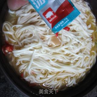 蛋丁白菜面的做法步骤：5