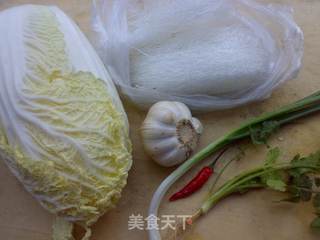 蒜茸粉丝蒸白菜的做法步骤：1