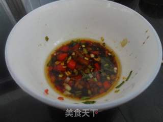 【松花蛋拌豆腐】的做法步骤：7