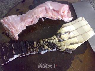 云杞蒸鳄鱼肉的做法步骤:2
