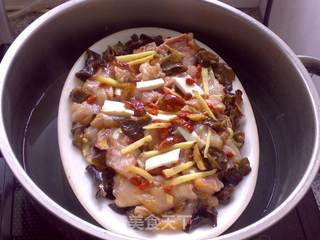 云杞蒸鳄鱼肉的做法步骤:8