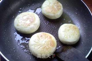 韭菜鸡蛋馅饼的做法步骤:10