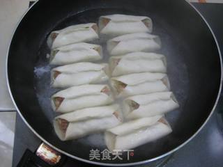 鲜肉锅贴的做法步骤：10