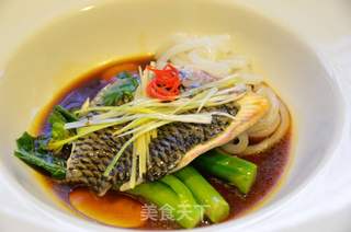 蒸立鱼和芥兰的做法步骤：16