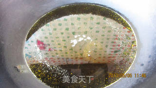 香辣开边蚕蛹的做法步骤:9