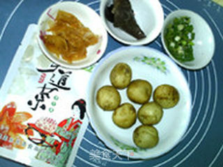 姜菜土豆羹的做法步骤：1