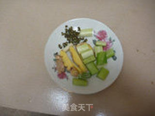 砂锅笋焖鸡的做法步骤:6
