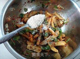 香辣土豆条的做法步骤：8