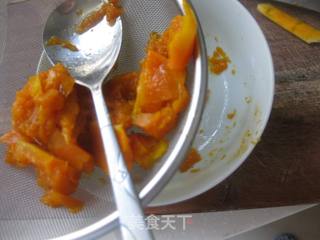 彩蝶骨汤面的做法步骤:2