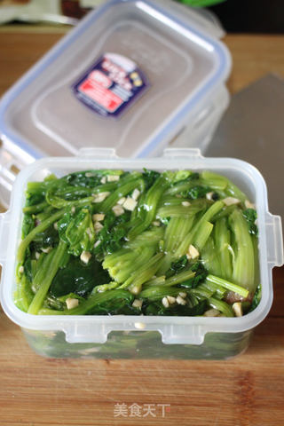 【凉拌菠菜】的做法步骤:12